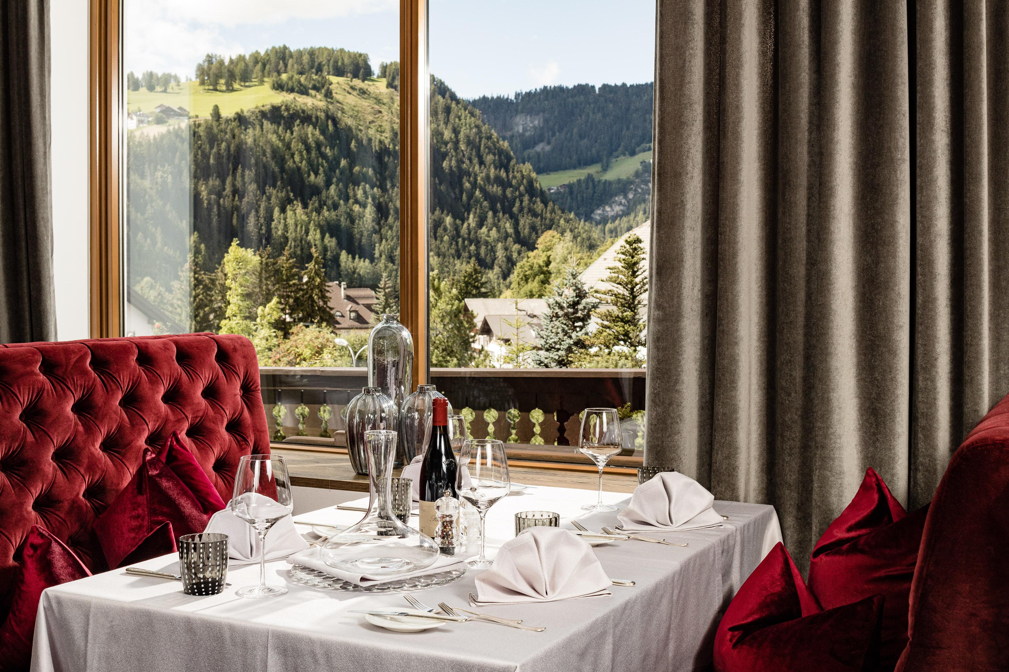 Grand Hotel Wolkenstein Selva di Val Gardena Zewnętrze zdjęcie